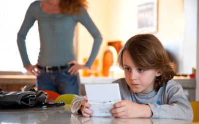In Italia un bambino su quattro è schermo-dipendente